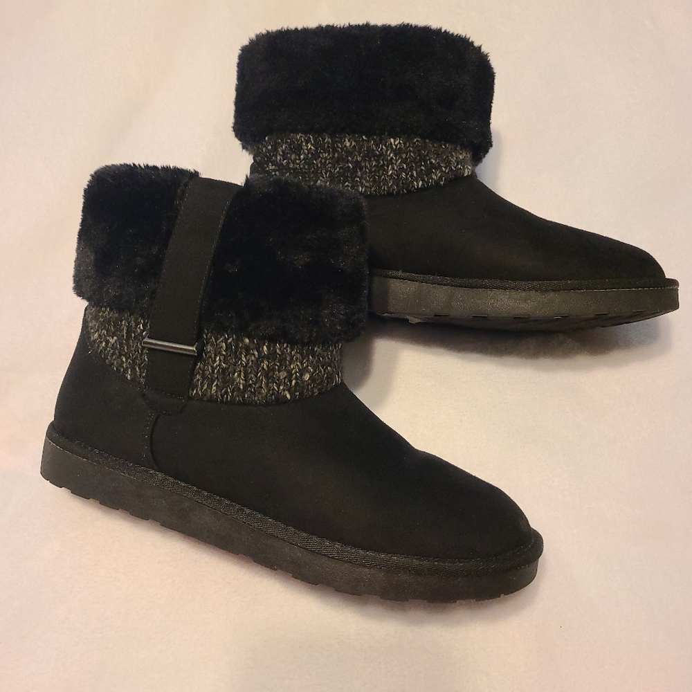Cute Black Faux Fur Booties